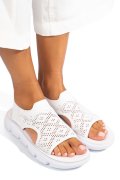 SANDALE WHITE 2SP202