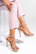 SANDALE CREM 8BS000