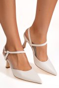 PANTOFI WHITE GSPP586