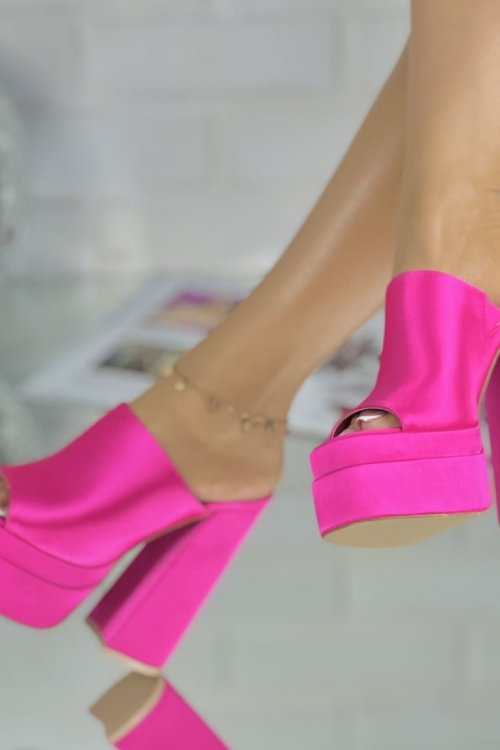 Saboti cu toc si platforma fuchsia din satin feronia